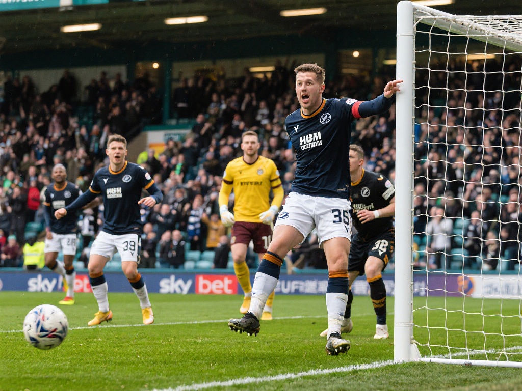 了顽强的拼 了顽强的拼