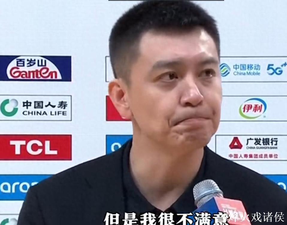 3点速读:辽宁胜北控,杨鸣夸强硬,沪媒看好9号冲国家队 3点速读:辽宁胜北控,杨鸣夸强硬,沪媒看好9号冲国家队